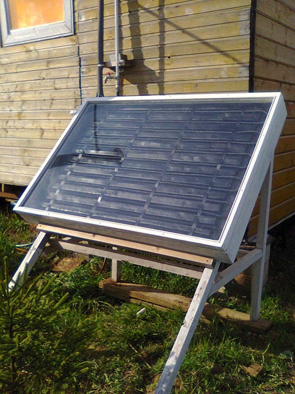 Colector solar casero para calentamiento de agua: producción